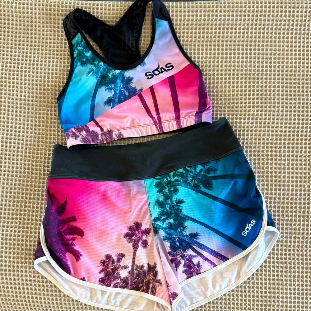 SOAS Racing Run Shorts and Sports Bra Sunset Palms Design